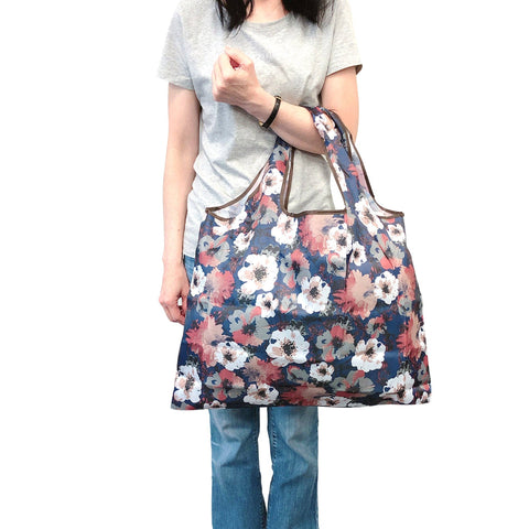 Wrapables Eco-Friendly Large Nylon Reusable Shopping Bag: Camo