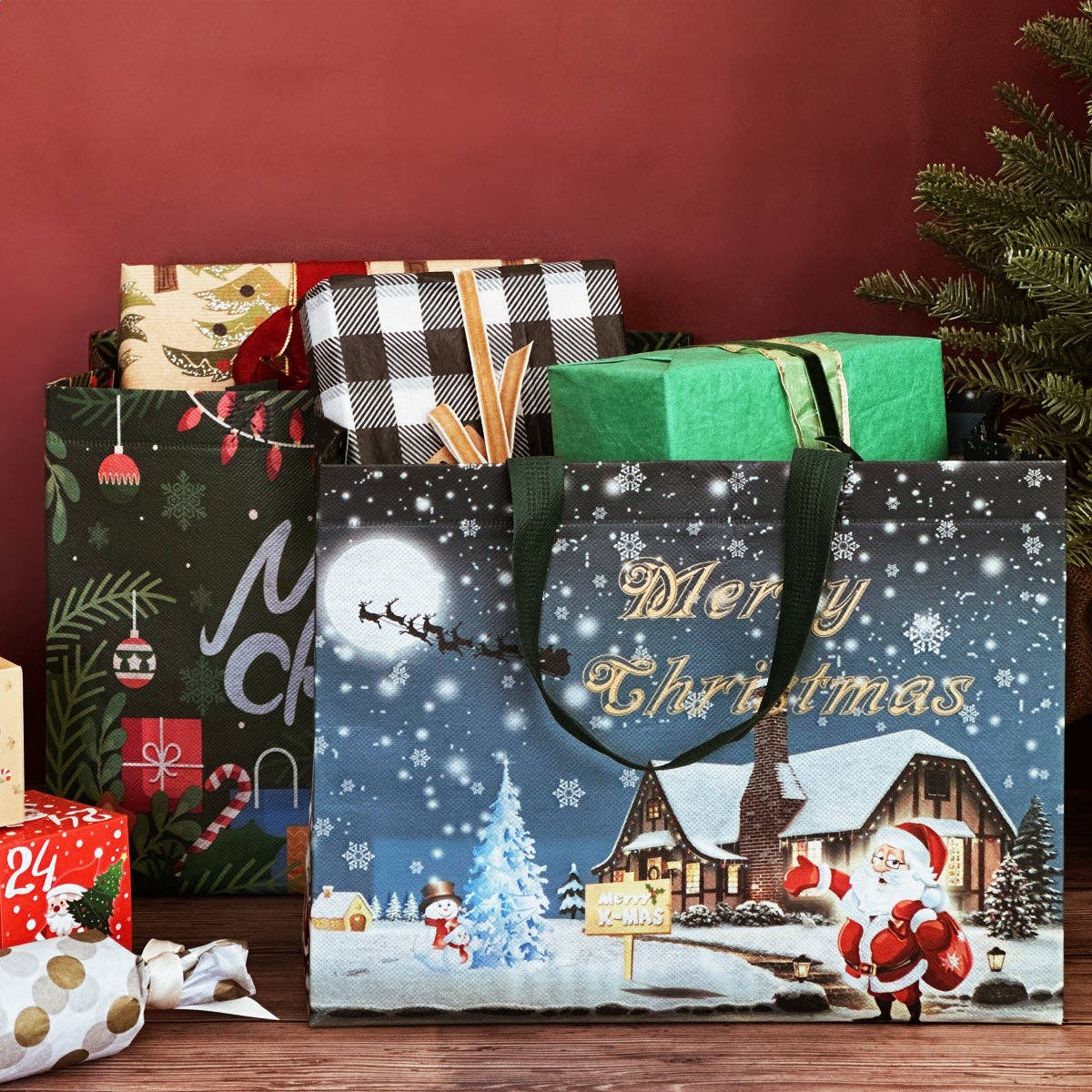 Wrapables Non-Woven Reusable Christmas Holidays Gift Bags: Christmas Holidays