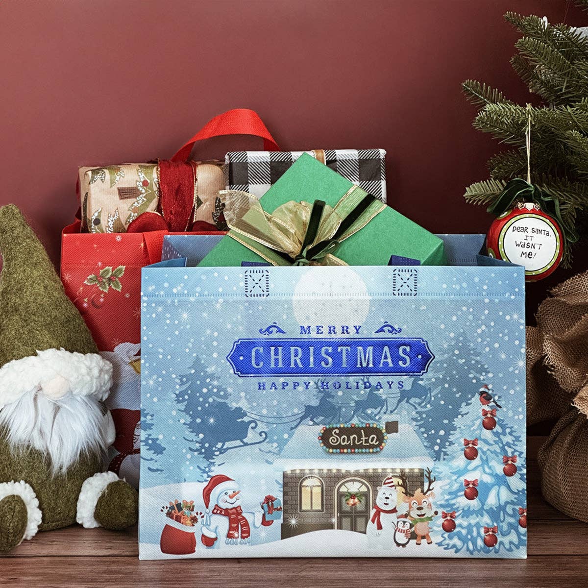 Wrapables Non-Woven Reusable Christmas Holidays Gift Bags: Christmas Holidays