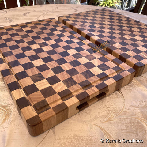 End Grain Checkered Cutting Board (Kitchen Size & BBQ Size): With Juice Groove / Medium