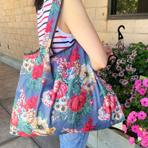 Wrapables Eco-Friendly Large Nylon Reusable Shopping Bag: Biycycles